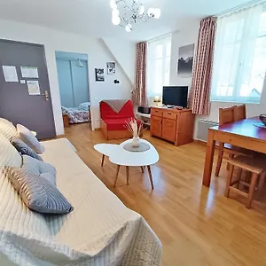 Le Venasque, T2, Centre Luchon, Wifi, Casier A Ski, Ascenseur, 4 Personnes Bagnères-de-Luchon